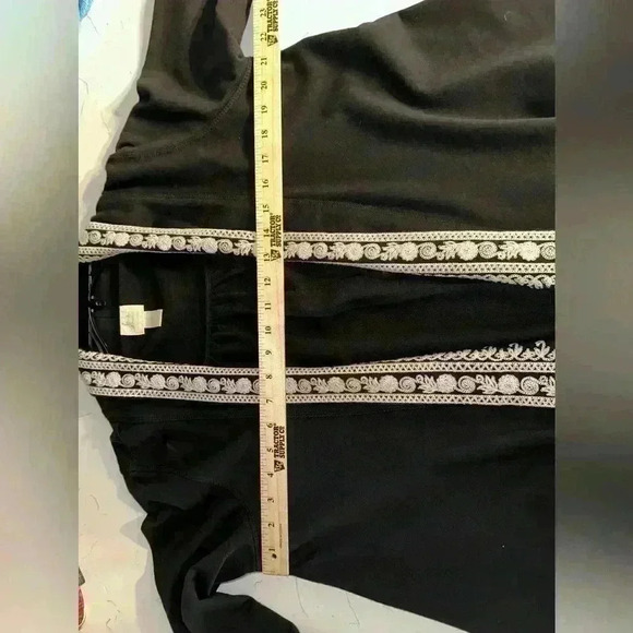Lucky Brand Size M Whitney Wrap Black Ivory Embroider Open Front Cardigan - Picture 8 of 9